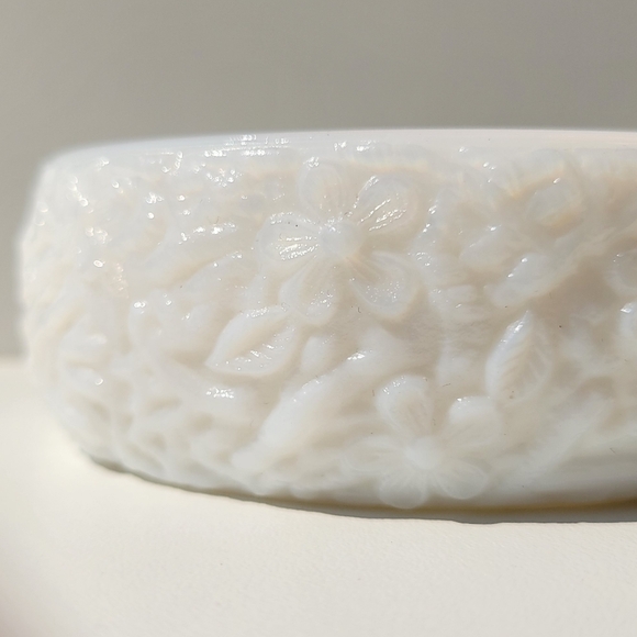 Vintage Floral Milk Glass Dish - Picture 3 of 5